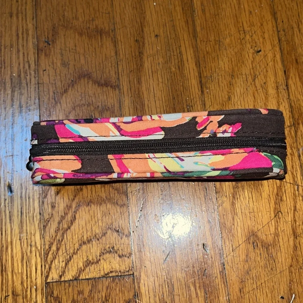 Vera Bradley Floral Patterned Zippered Reading Glasses Eyeglasses Case Accessory